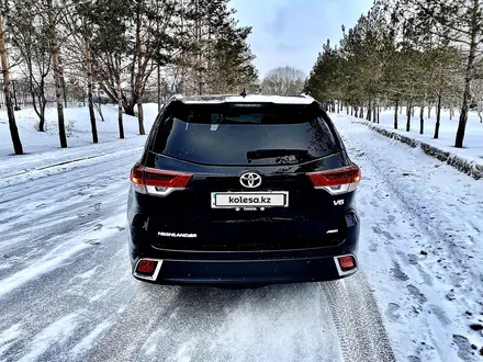 Toyota Highlander 2018 года за 20 300 000 тг. в Астана – фото 8