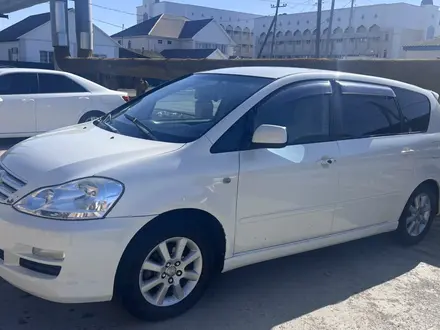 Toyota Ipsum 2004 года за 5 000 000 тг. в Атырау