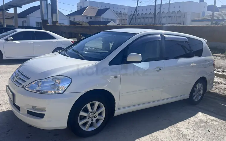 Toyota Ipsum 2004 года за 5 000 000 тг. в Атырау
