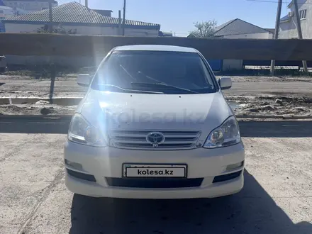 Toyota Ipsum 2004 года за 5 000 000 тг. в Атырау – фото 5