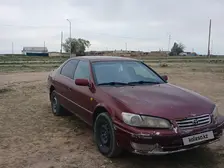 Toyota Camry, 2000