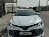 Toyota Camry 2019 года за 15 200 000 тг. в Астана