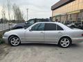 Mercedes-Benz E 320 2000 года за 4 000 000 тг. в Шымкент – фото 2
