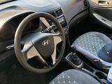 Hyundai Solaris 2015 года за 3 350 000 тг. в Алматы – фото 2