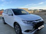 Mitsubishi Outlander 2022 годаүшін11 800 000 тг. в Атырау