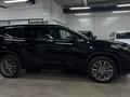 Toyota Highlander Prestige 2025 года за 29 000 000 тг. в Астана – фото 4