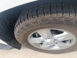 Toyota Land Cruiser 2011 годаүшін19 000 000 тг. в Атырау – фото 5