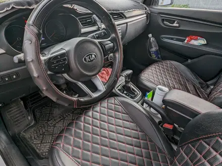 Kia Rio X-Line 2019 года за 8 100 000 тг. в Уральск – фото 4