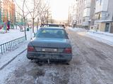 Mercedes-Benz E 200 1989 года за 650 000 тг. в Астана – фото 2