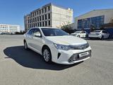 Toyota Camry 2015 года за 10 000 000 тг. в Актобе