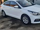 Hyundai Accent 2018 года за 7 100 000 тг. в Атырау