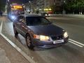 Toyota Camry 2001 года за 3 300 000 тг. в Астана