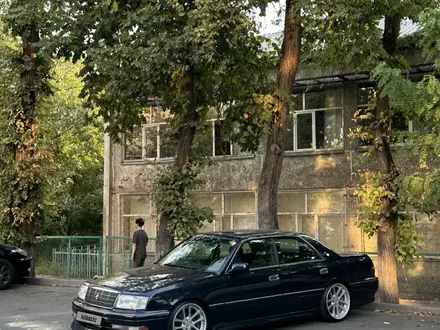 Toyota Crown 1997 года за 5 500 000 тг. в Алматы – фото 2