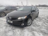 Toyota Camry 2014 года за 6 500 000 тг. в Хромтау – фото 2