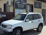 Chevrolet Niva 2013 года за 2 300 000 тг. в Атырау – фото 4