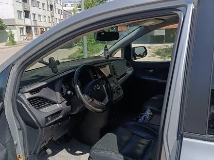 Toyota Sienna 2016 года за 13 500 000 тг. в Алматы – фото 12