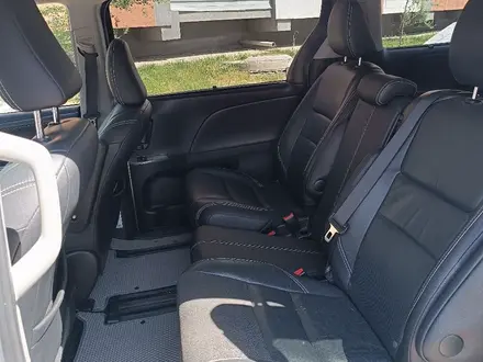 Toyota Sienna 2016 года за 13 500 000 тг. в Алматы – фото 9