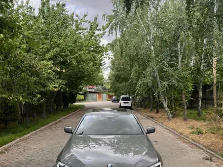 BMW 530 2021 года за 27 500 000 тг. в Шымкент – фото 2