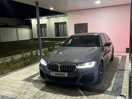 BMW 530 2021 года за 27 500 000 тг. в Шымкент – фото 11