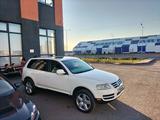 Volkswagen Touareg 2005 годаүшін4 000 000 тг. в Астана – фото 5