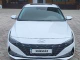 Hyundai Elantra 2023 года за 13 000 000 тг. в Актау