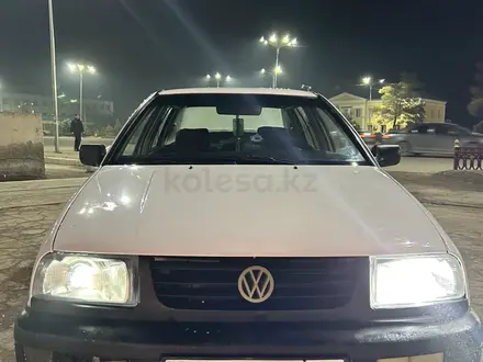 Volkswagen Vento 1993 года за 1 700 000 тг. в Шу