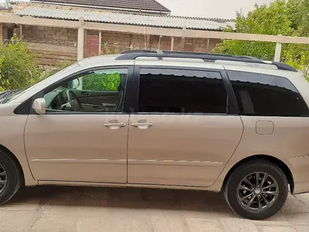 Toyota Sienna 2007 года за 8 400 000 тг. в Жанаозен – фото 2