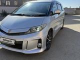 Toyota Estima 2013 года за 6 300 000 тг. в Актобе – фото 2