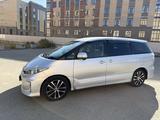 Toyota Estima 2013 года за 6 300 000 тг. в Актобе