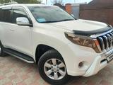 Toyota Land Cruiser Prado 2015 годаүшін22 000 000 тг. в Актобе – фото 2