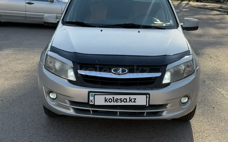 ВАЗ (Lada) Granta 2190 2013 года за 2 600 000 тг. в Алматы
