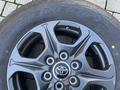 Оригинальные диски с шинами 265/65/R18 Land Cruiser 300 GR Sport/Prado 250 за 1 100 000 тг. в Алматы – фото 4