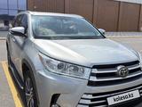 Toyota Highlander 2017 годаүшін17 000 000 тг. в Шымкент – фото 2