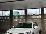 Toyota Camry 2021 годаүшін13 200 000 тг. в Мерке