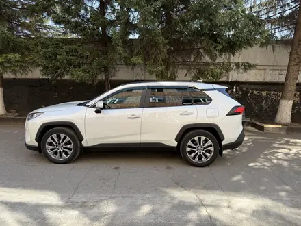Toyota RAV4 2021 года за 16 800 000 тг. в Усть-Каменогорск – фото 10