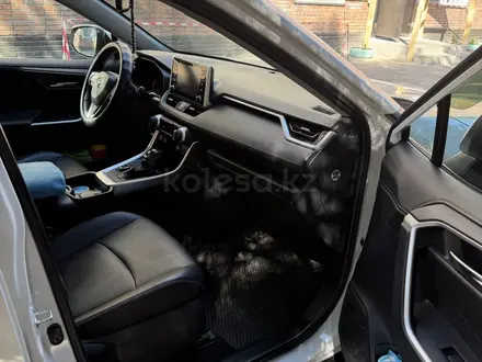 Toyota RAV4 2021 года за 16 800 000 тг. в Усть-Каменогорск – фото 7