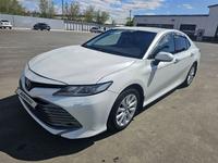 Toyota Camry 2018 года за 13 500 000 тг. в Уральск