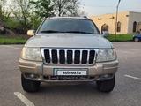 Jeep Grand Cherokee 2002 годаүшін3 200 000 тг. в Алматы