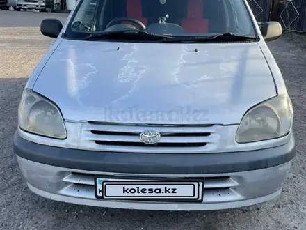 Toyota Raum 1997 года за 1 550 000 тг. в Алматы – фото 2