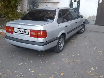 Volkswagen Passat 1994 года за 1 000 000 тг. в Тараз – фото 2