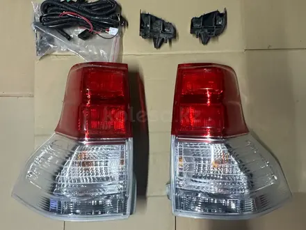 Задние фонари фары Toyota Prado 150 (2011) за 90 000 тг. в Алматы