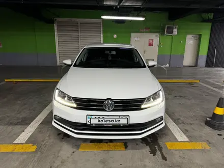 Volkswagen Jetta 2017 года за 8 100 000 тг. в Алматы