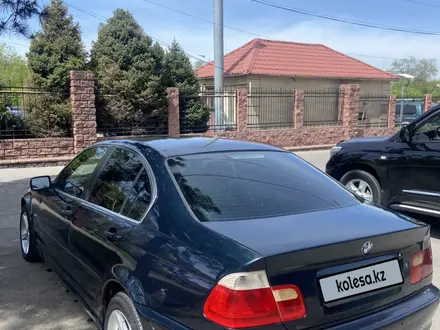 BMW 325 1998 года за 2 200 000 тг. в Алматы