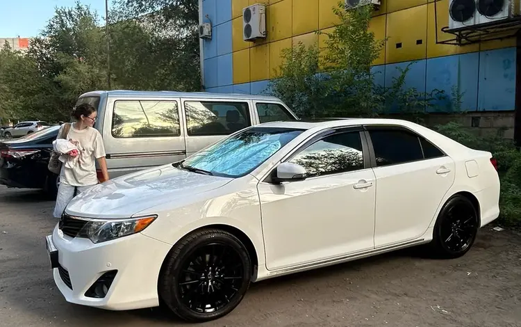 Toyota Camry 2012 годаfor10 200 000 тг. в Астана