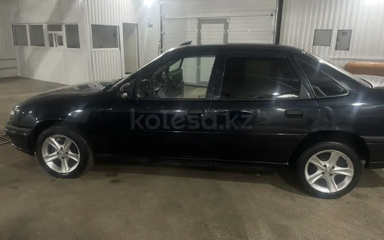 Opel Vectra 1993 годаfor1 000 000 тг. в Астана