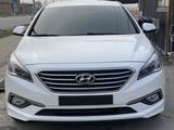 Hyundai Sonata 2015 года за 8 000 000 тг. в Шымкент – фото 2