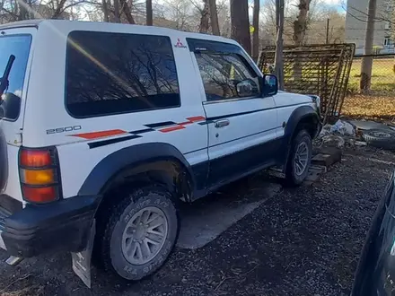 Mitsubishi Pajero 1993 года за 2 500 000 тг. в Усть-Каменогорск – фото 5