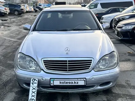 Mercedes-Benz S 320 2001 года за 2 700 000 тг. в Алматы – фото 19