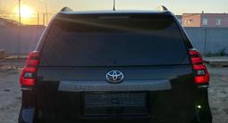 Toyota Land Cruiser Prado 2018 года за 19 200 000 тг. в Атырау – фото 2