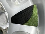 Комплект колес Toyota Prado ORIGINAL R 17*6*139, 7үшін370 000 тг. в Астана – фото 5
